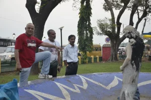 Armando Gonsalves, Shirish Desai and Ganeshyam Chari!
