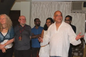 Armando Gonsalves expressing delight that Sir Thomas Keneally was with us! What an invigorating experience!