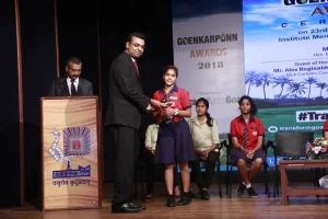 Clayton Barreto of the Indian High Commission in London receiving his award for the great work he does for Goans in the UK