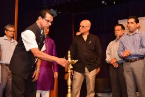 It was a pleasure having the insights of a man of the calibre of Freddy Fernandes (Prime TV Chief). He is here seen lighting the lamp