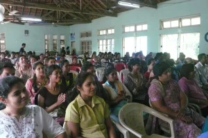 Marcus Wyatt mesmerized another institution now, this time the Fr Agnel College! Look at the enthusiasm on their faces!