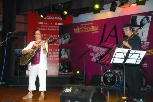 Amazing artistes!