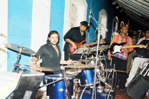 Gino and Luis Banks
