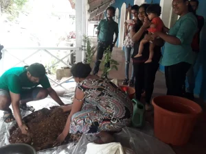 Workshop on planting trees with Karan Manral