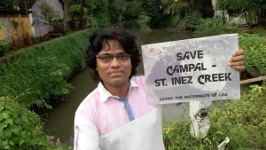 Sitar player Ravi Chari shows his support